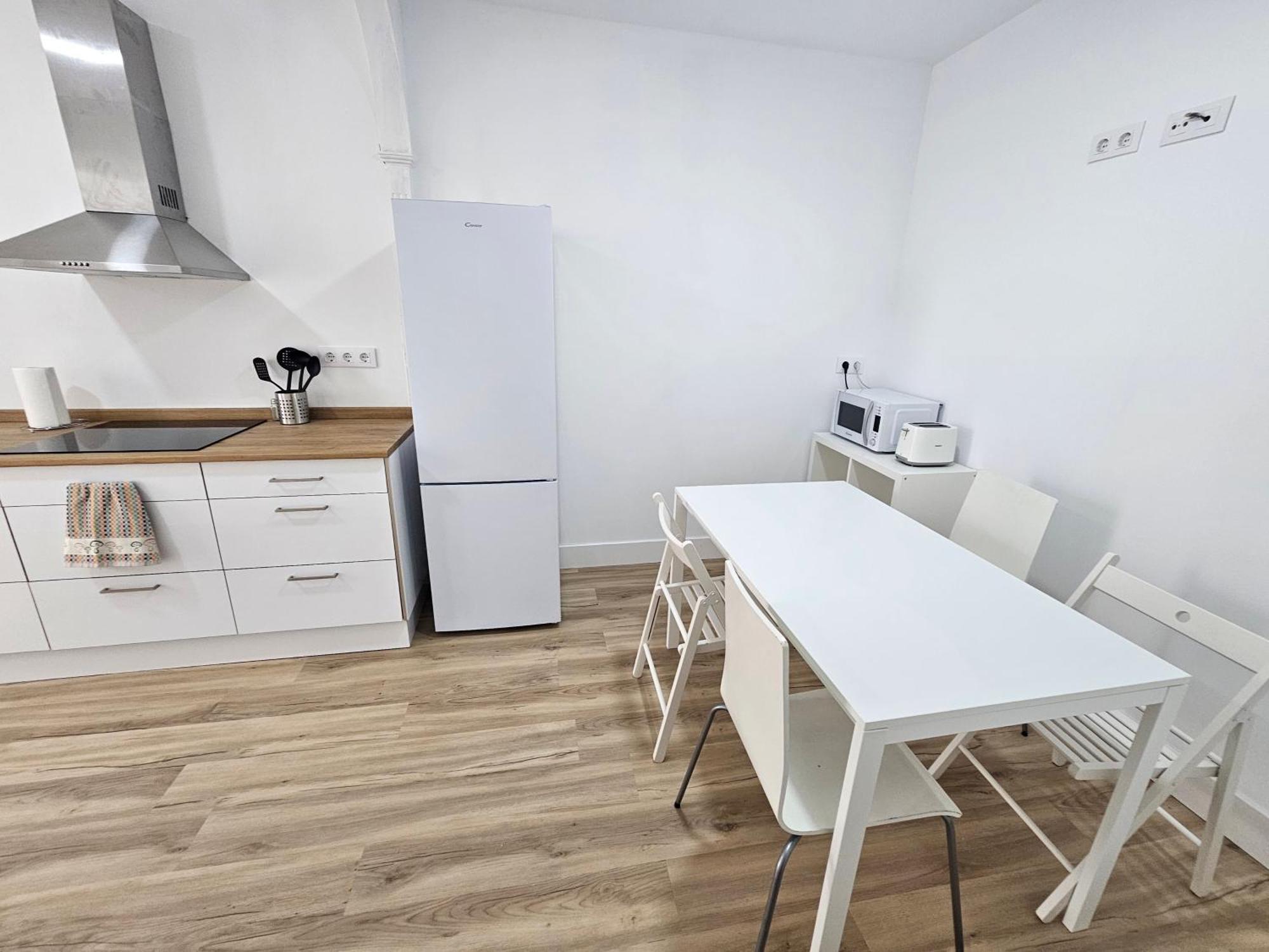 Apartamentos En El Centro - Plaza De Amboage - Wifi Ferrol Bagian luar foto
