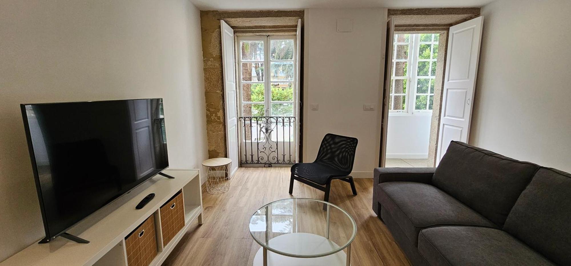 Apartamentos En El Centro - Plaza De Amboage - Wifi Ferrol Bagian luar foto