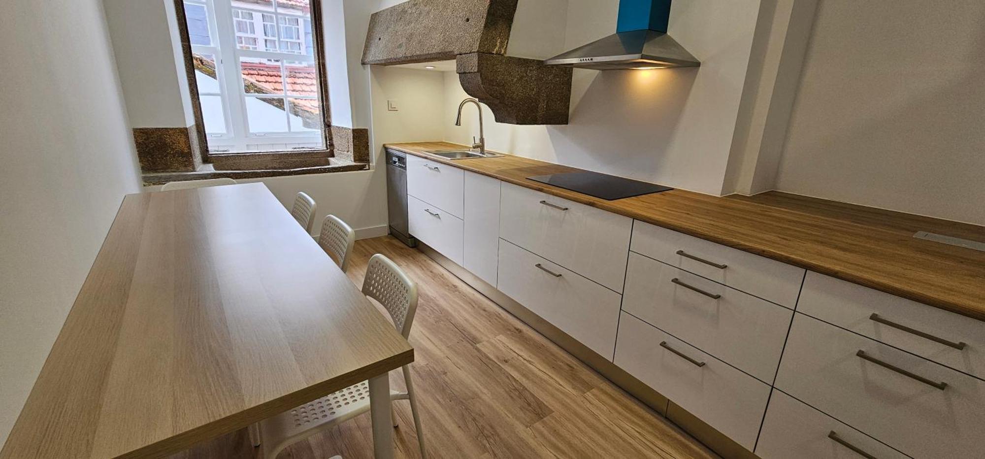 Apartamentos En El Centro - Plaza De Amboage - Wifi Ferrol Bagian luar foto